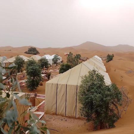 Tafouyte Luxury Camp Hotell Merzouga Rum bild