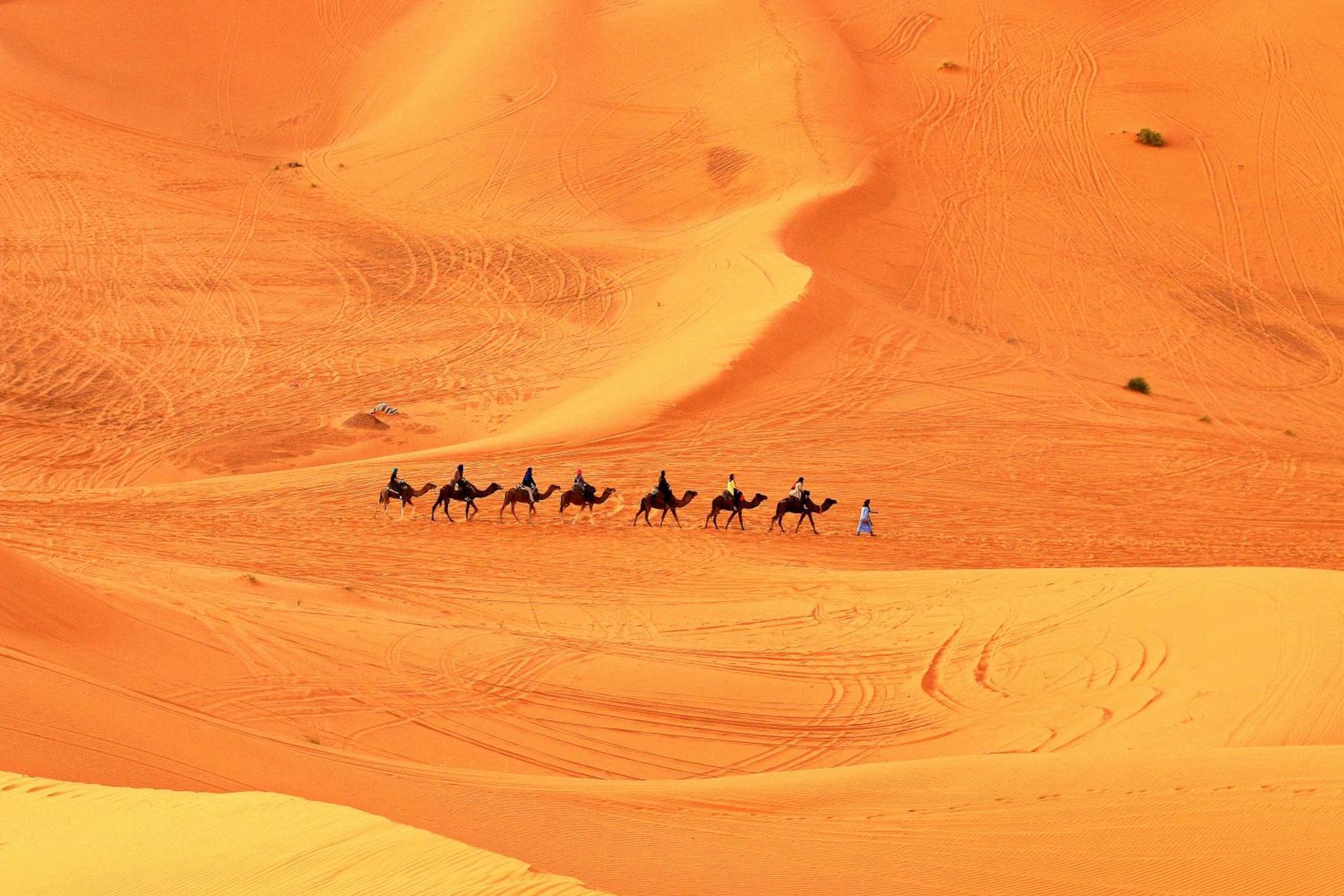 Tafouyte Luxury Camp Hotell Merzouga Exteriör bild