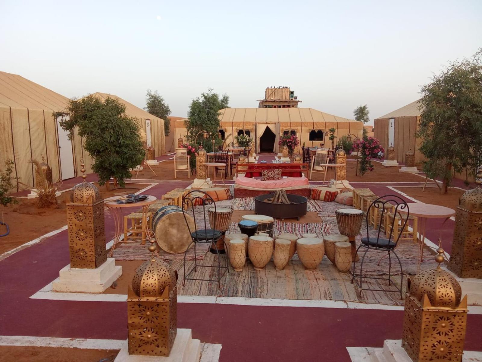 Tafouyte Luxury Camp Hotell Merzouga Rum bild