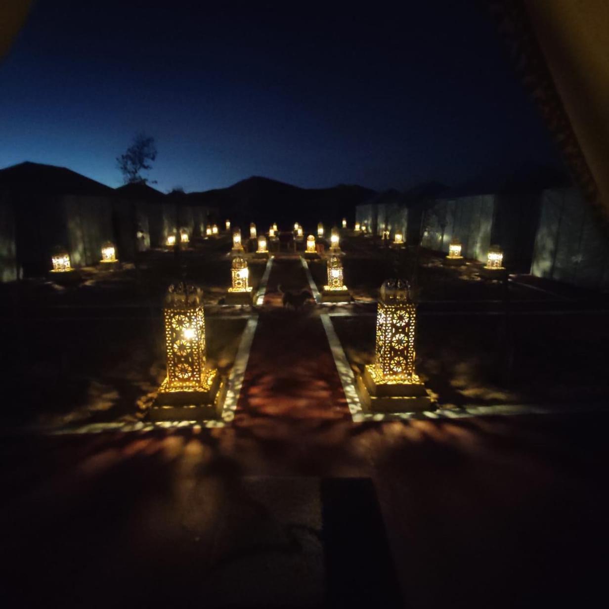 Tafouyte Luxury Camp Hotell Merzouga Rum bild