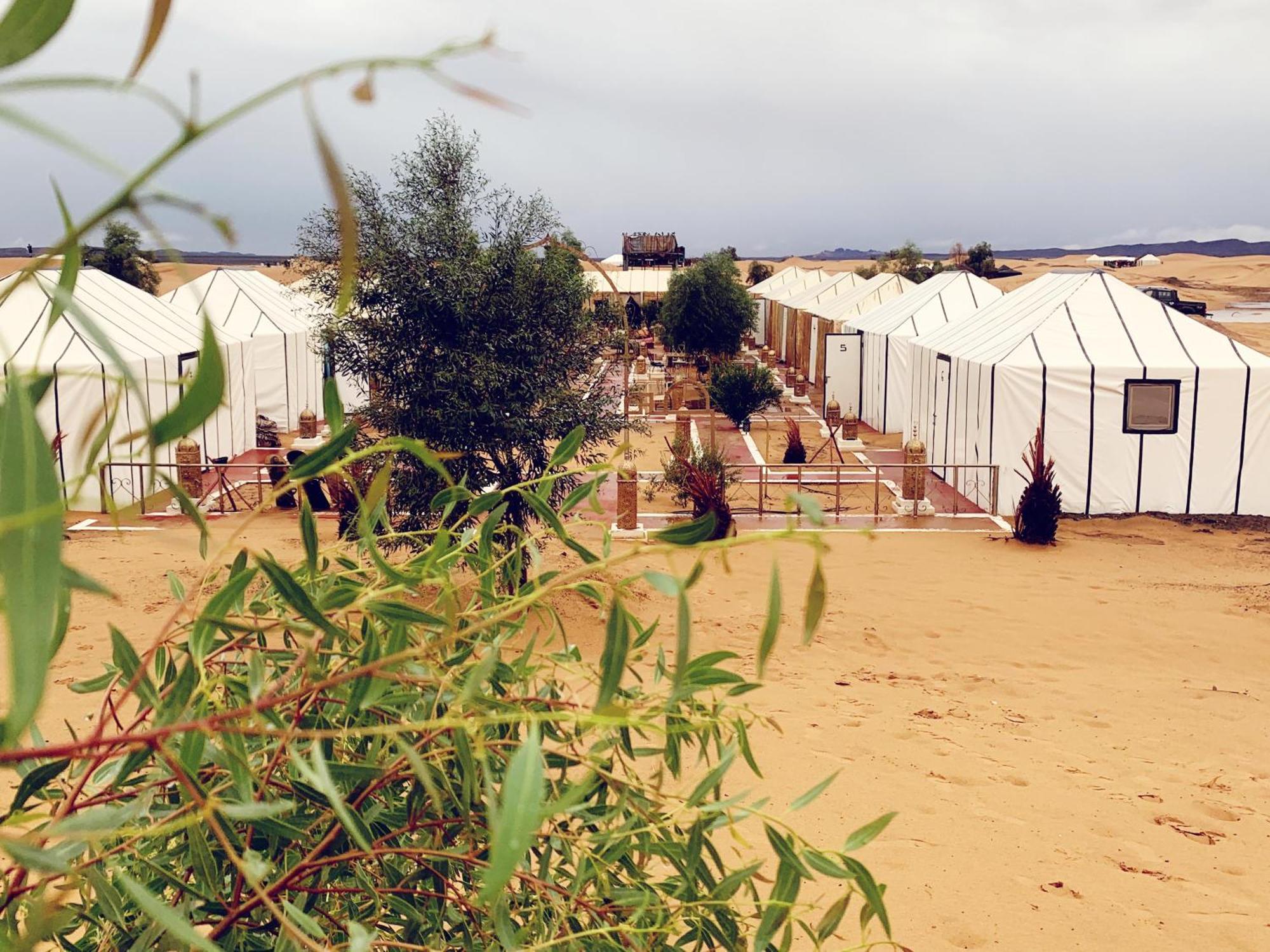 Tafouyte Luxury Camp Hotell Merzouga Exteriör bild